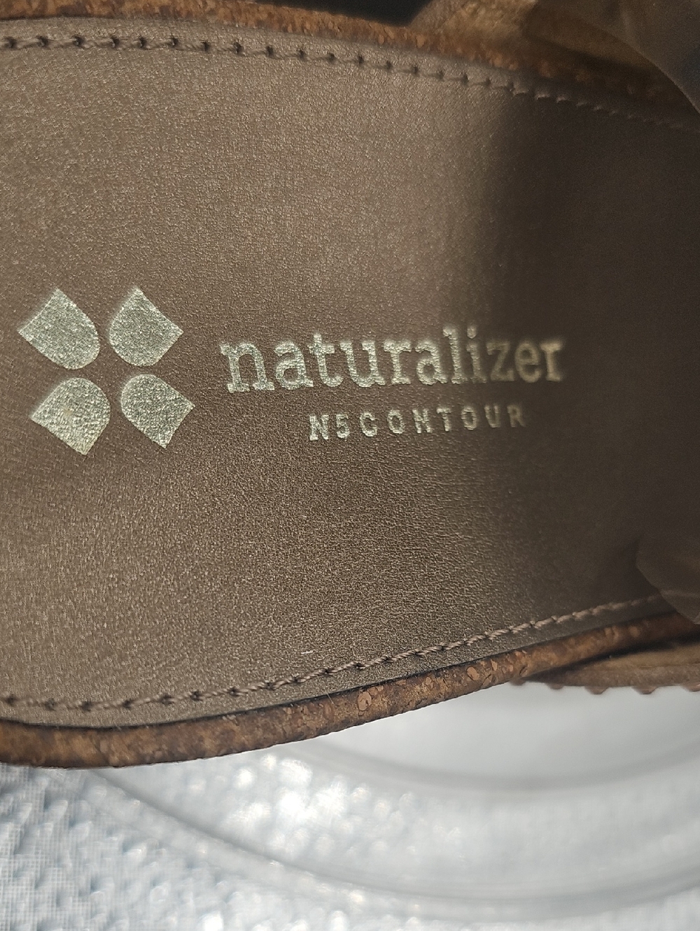 New In Box Naturalizer Sandals With Cute Gems On Them Sz 11w Women - Picture 6 of 7